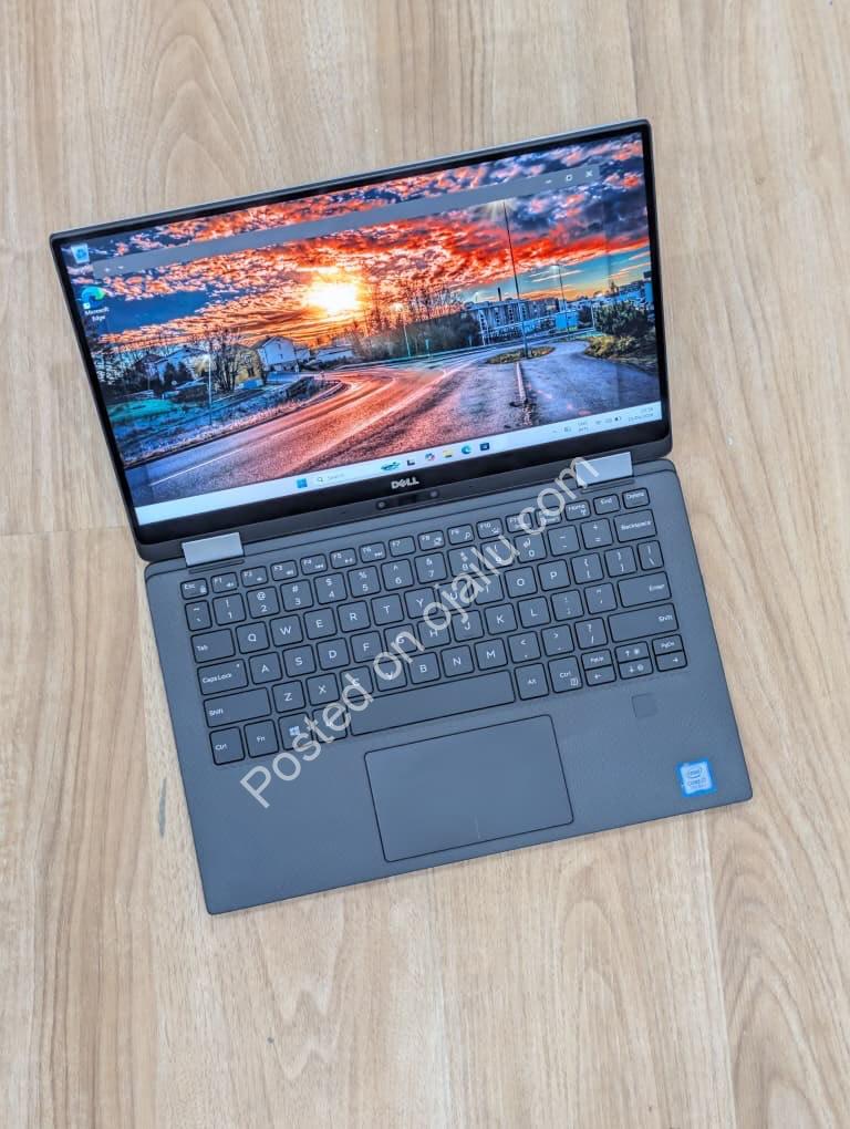 Ultra-Slim i7 2-in-1 • Face ID + Fingerprint