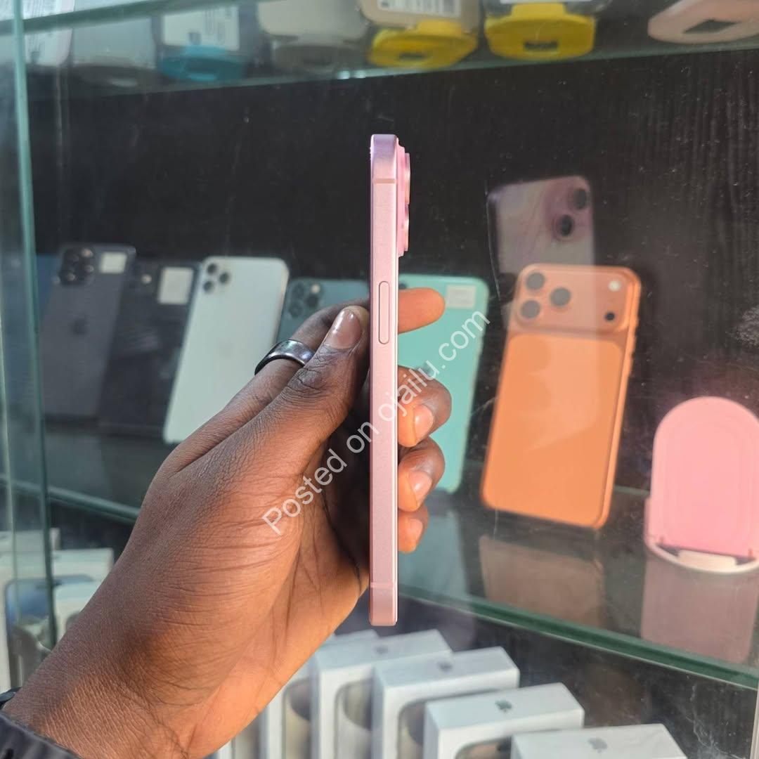 Pristine iPhone 15 Pink: 100% Battery, 256GB + Free Gifts