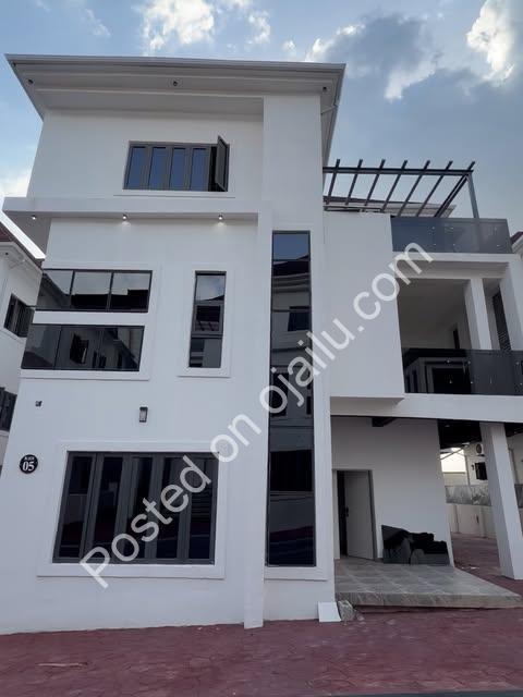 Your Dream Home Awaits in Guzape’s Finest Estate