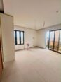 Ikoyi 8th-Floor Stunner: Pool, Gym & C of O