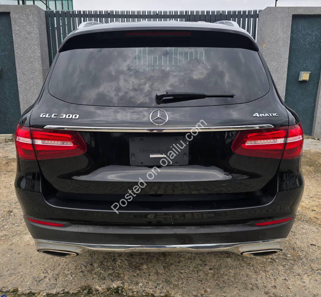 2019 Mercedes GLC300: Luxury, Clean, Duty Paid