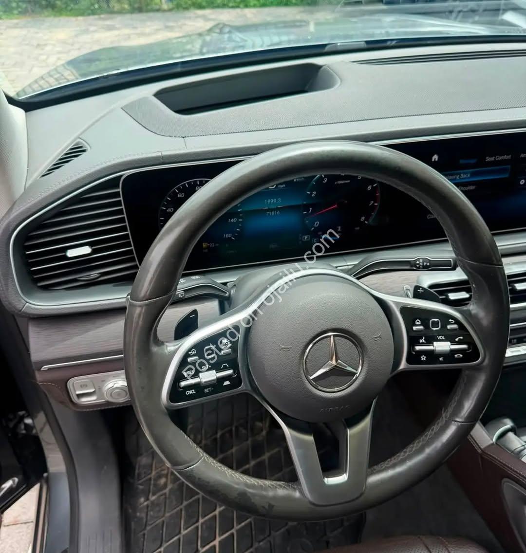 2020 Mercedes GLE350 – Panoramic Roof, Massage Seats, 75M