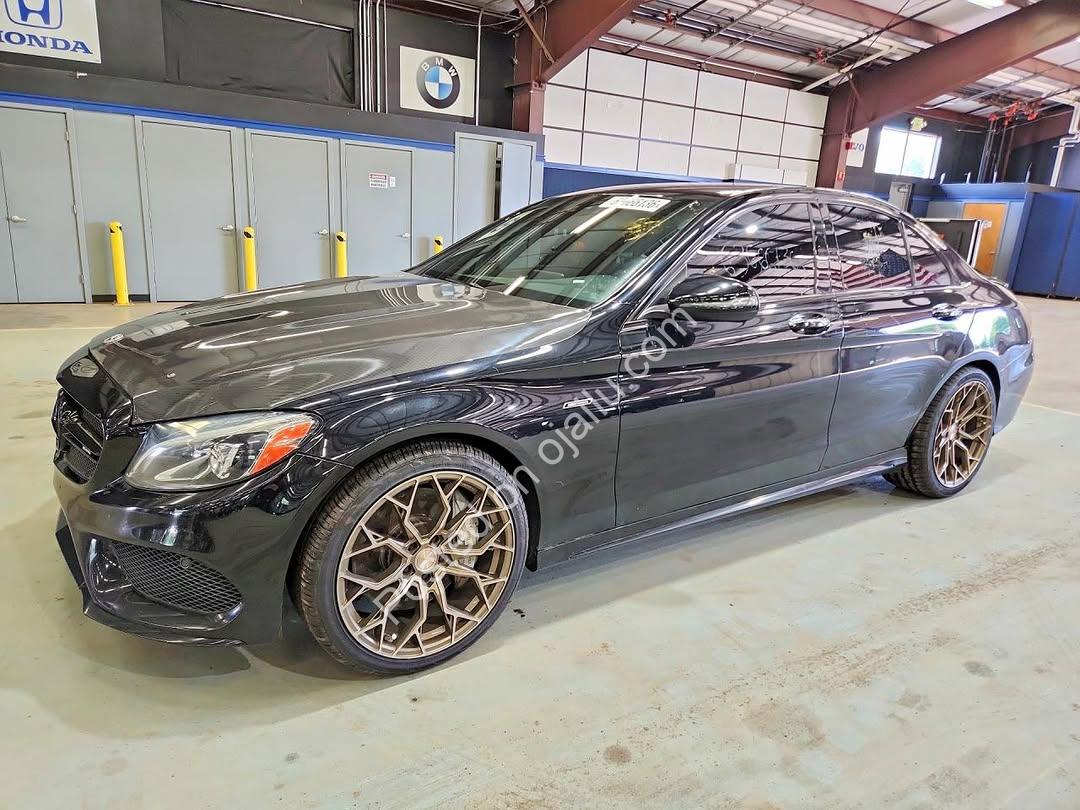 AMG Performance, 4MATIC Grip — V6 Luxury Awaits.