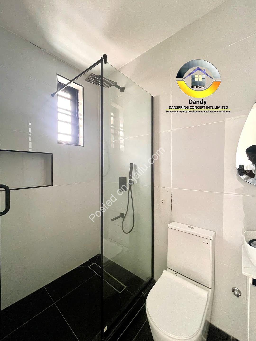 Move-In Ready: 1, 2 & 3 Bedrooms in Lekki Phase 1