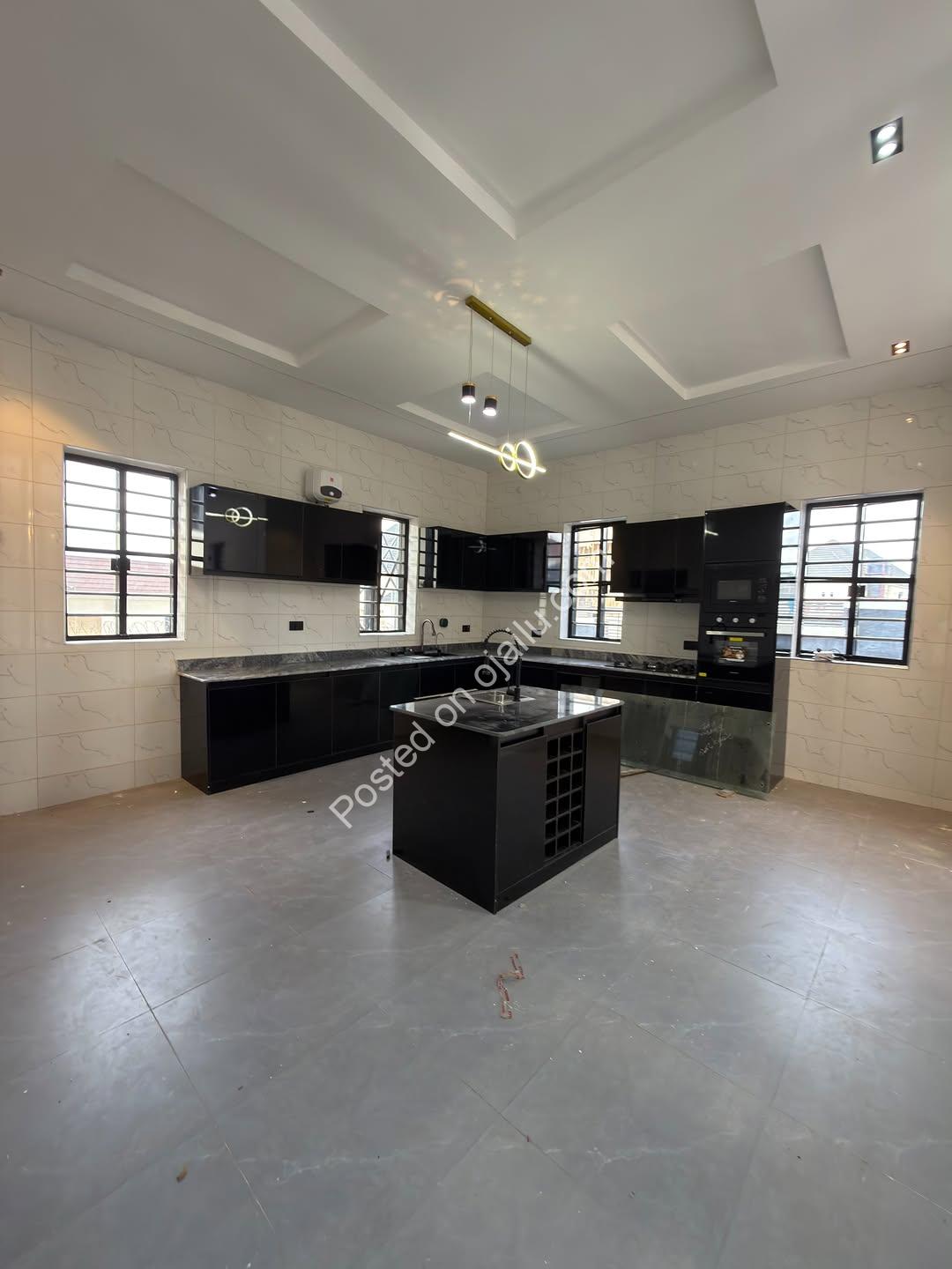 Newly Built 6 En-Suite Bedrooms in Secured GRA Estate