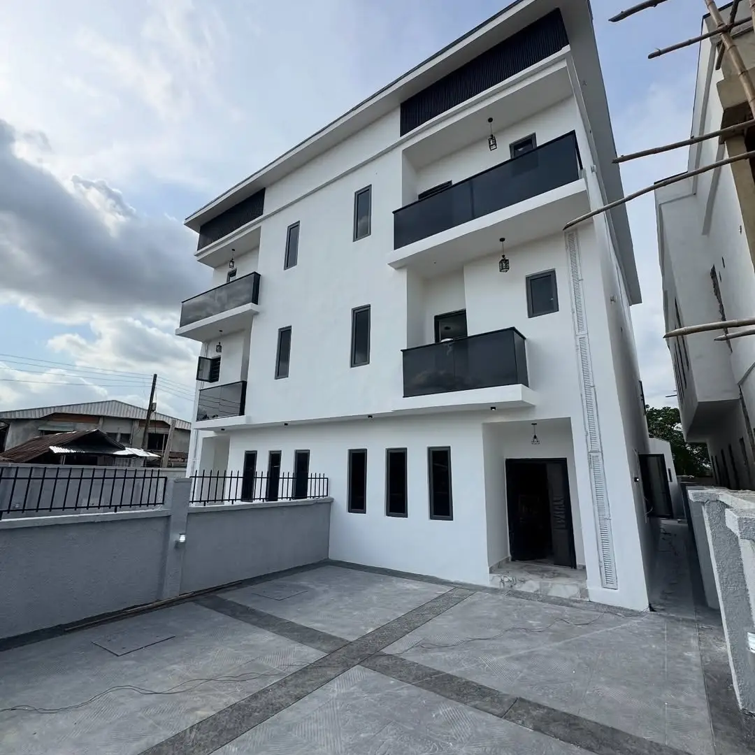 Own Your Woji Dream: 4-Bed Ensuite Duplex, ₦220M
