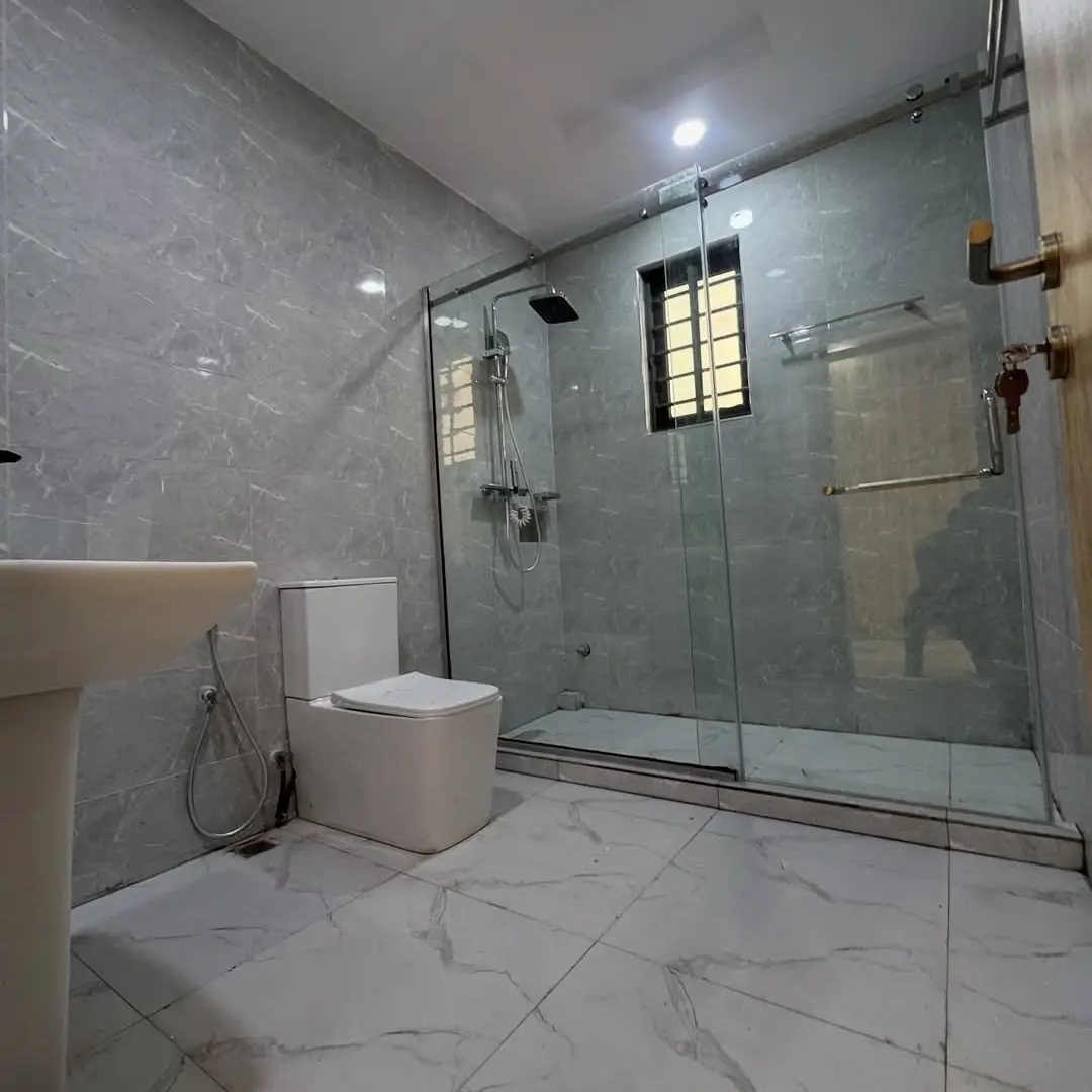 Own Your Woji Dream: 4-Bed Ensuite Duplex, ₦220M