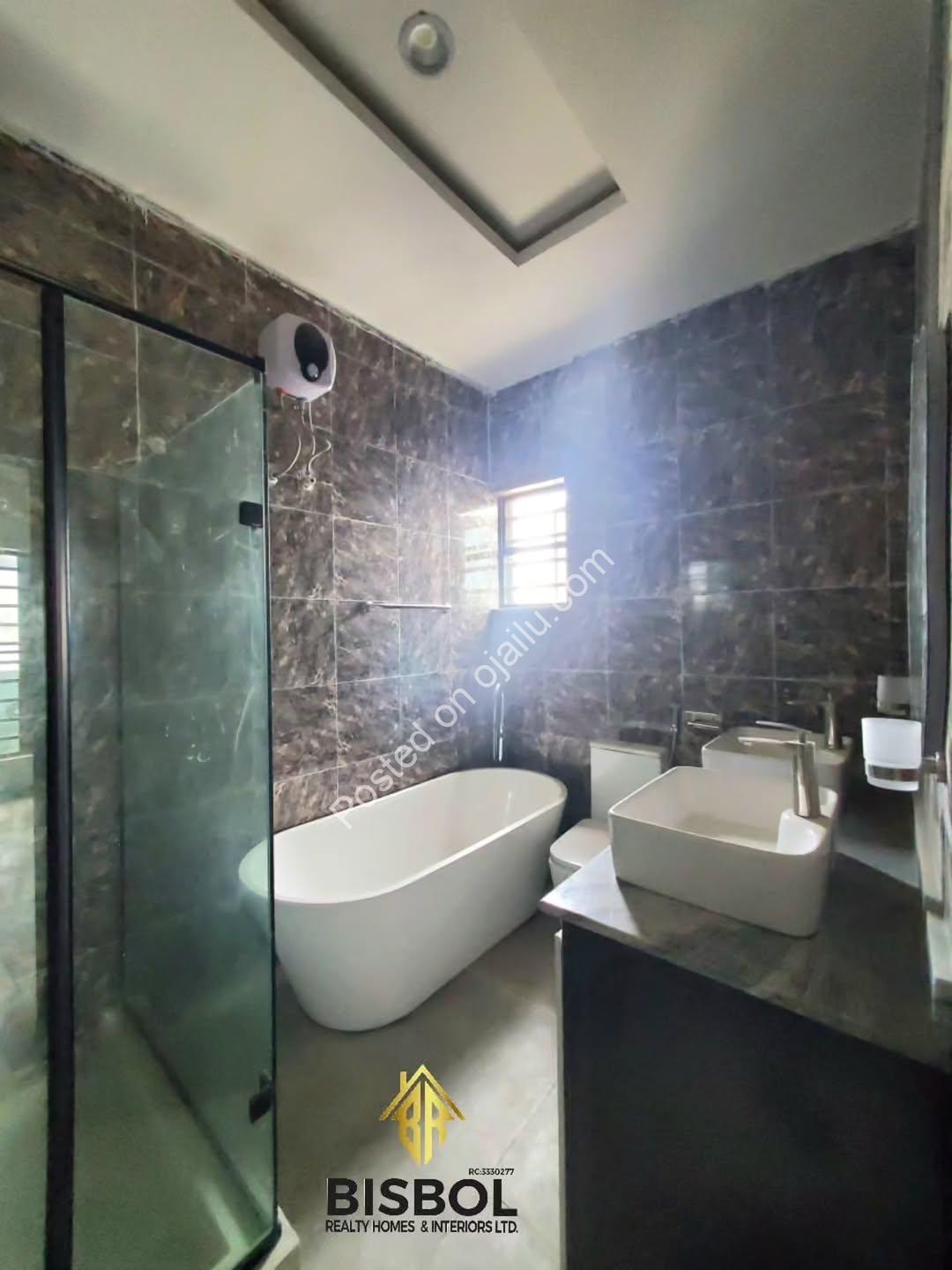 Move-In Ready 4BR Duplex with Pool in Lekki