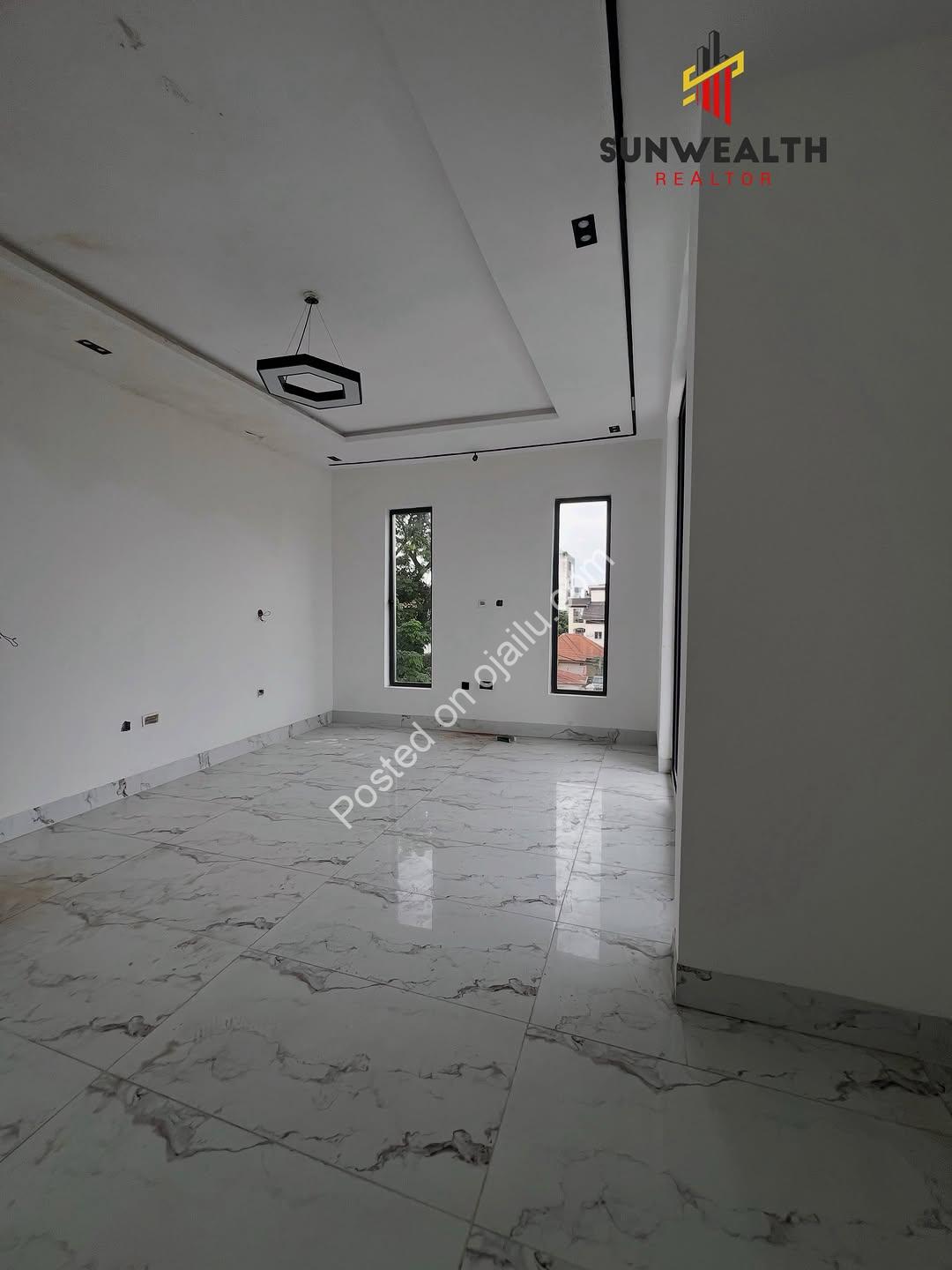 Ikoyi’s Finest: Detached Duplexes with Pool