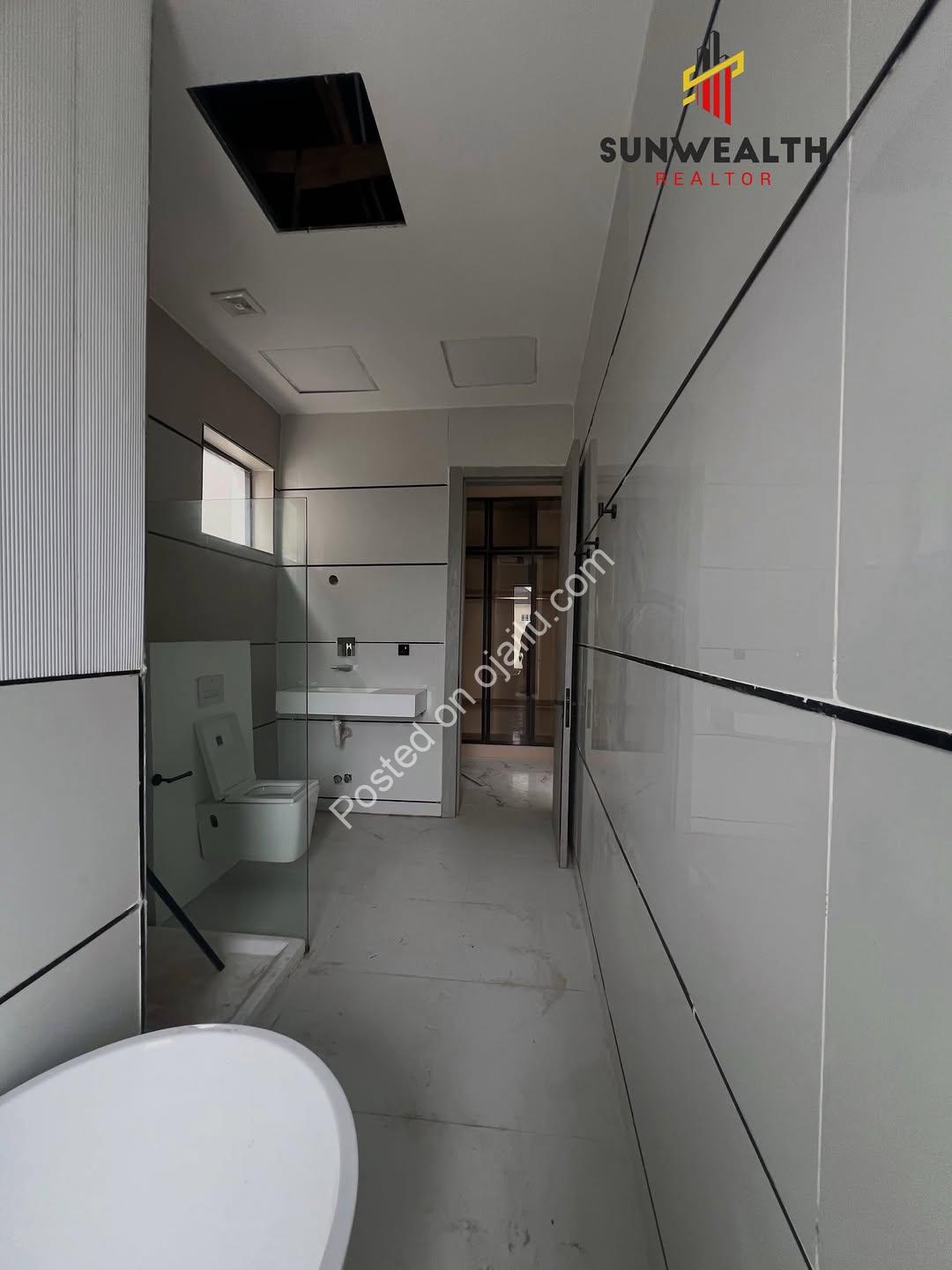 Ikoyi’s Finest: Detached Duplexes with Pool