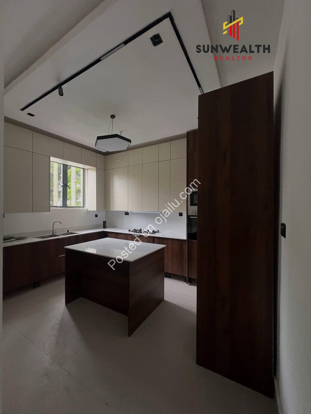 Ikoyi’s Finest: Detached Duplexes with Pool