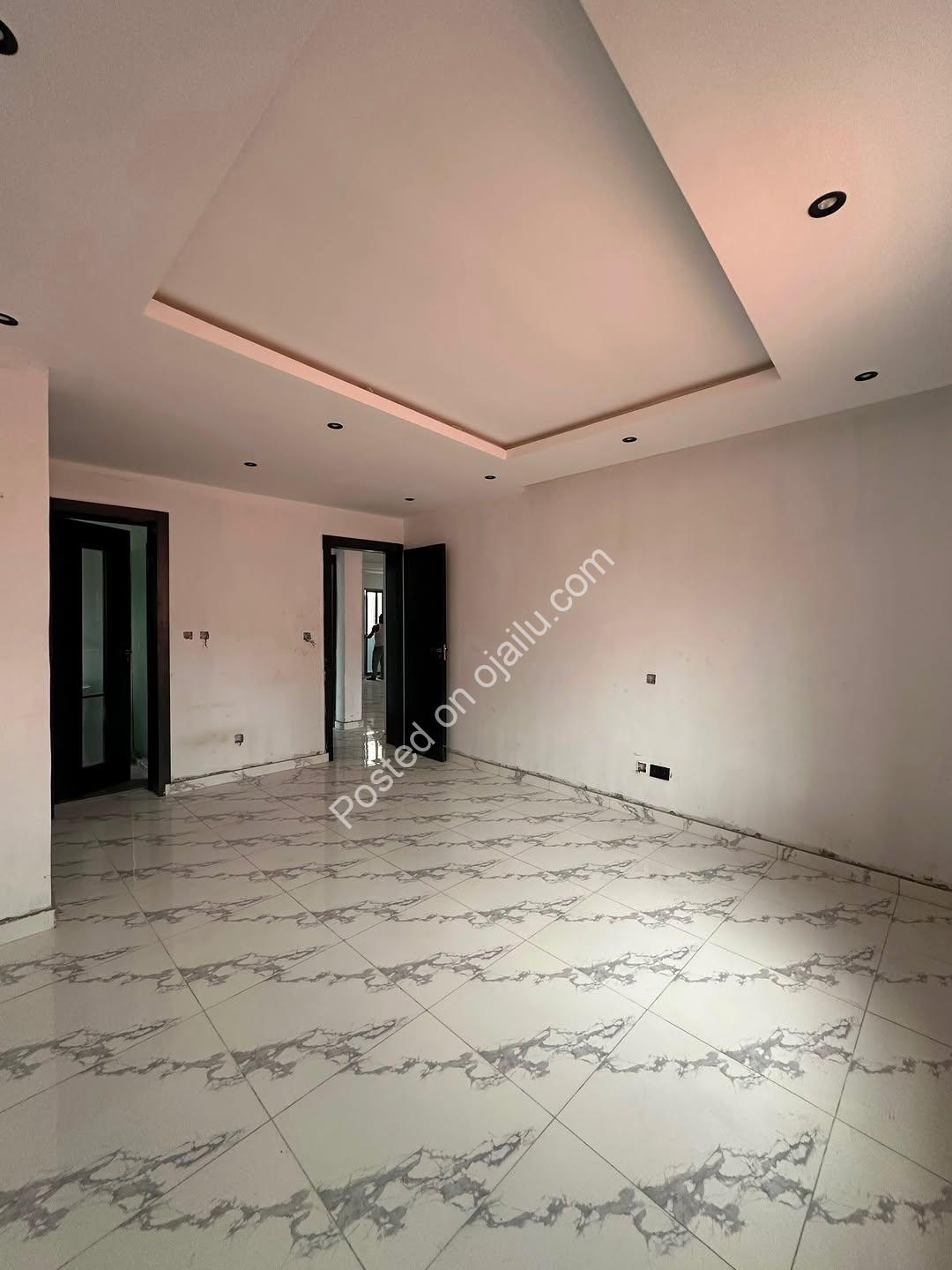 2-Bed Ensuite Short-Let Goldmine in Ikate Lekki