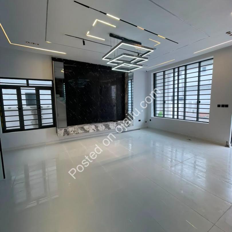 4-Bed Detached Duplex: CofO + Gov Consent Ready