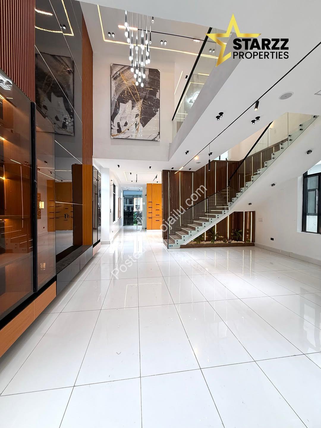 Your Private 5-Bed Escape: Poolside Luxury in Ajah