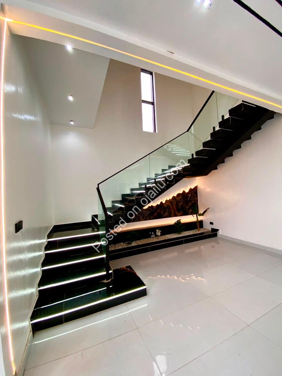 Move-In Ready: 4BR En-Suite in Centenary!