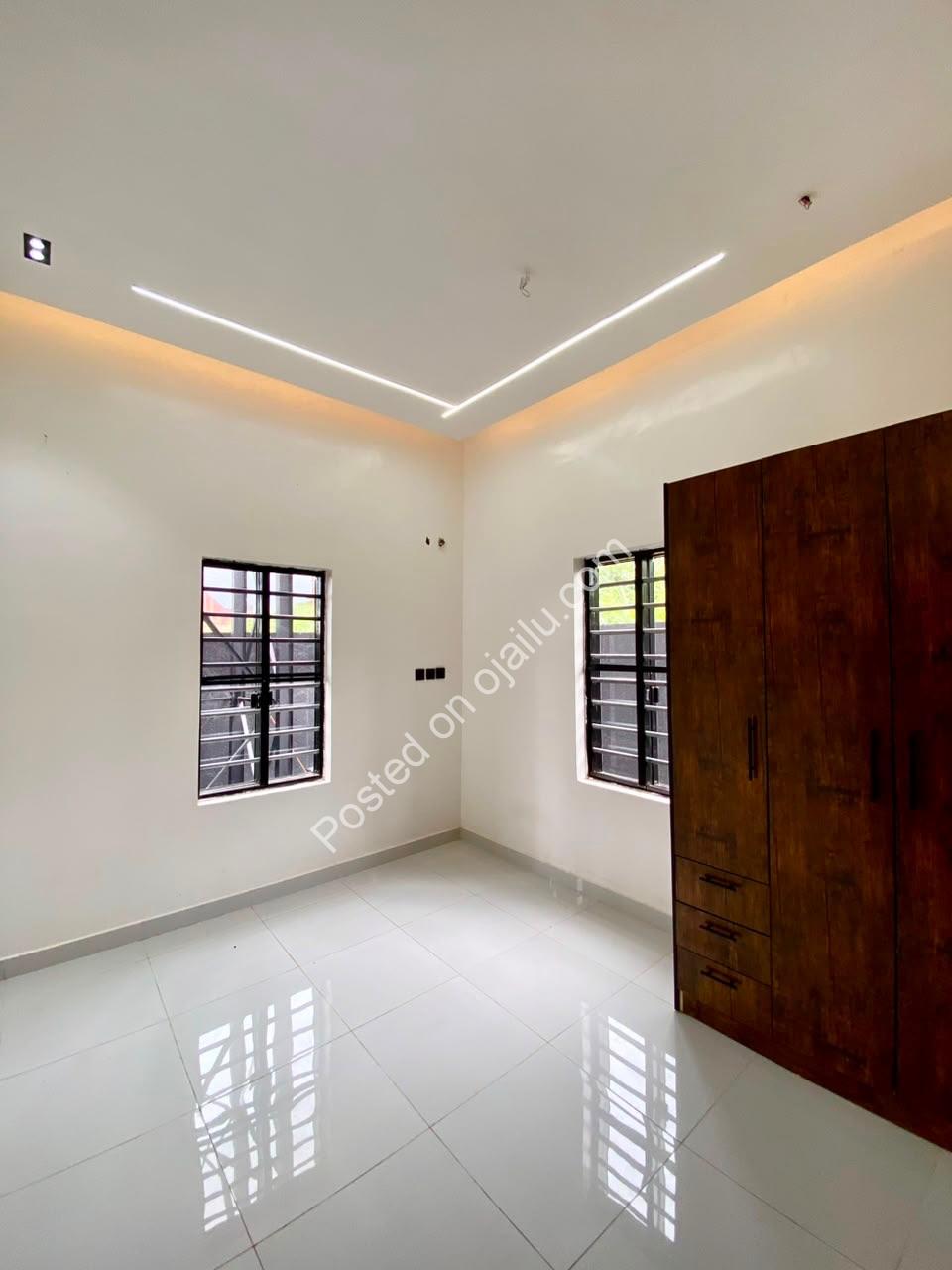 Move-In Ready: 4BR En-Suite in Centenary!
