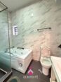 Distress Sale! 4BR Duplex + Jacuzzi in Chevron