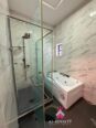 Distress Sale! 4BR Duplex + Jacuzzi in Chevron