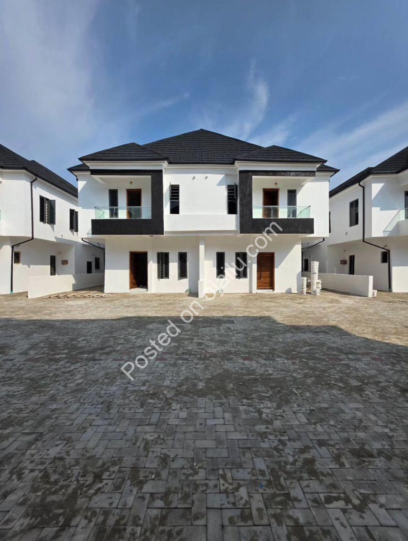 Your Dream Home Awaits in VGC—4BR Semi-Detached w/ Pool & Gym!
