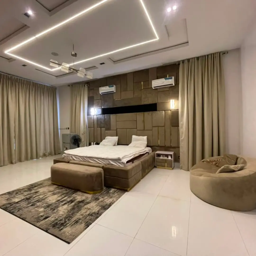 Move Into Pure Elegance – 5 Bed Fully Furnished, Pool & Solar