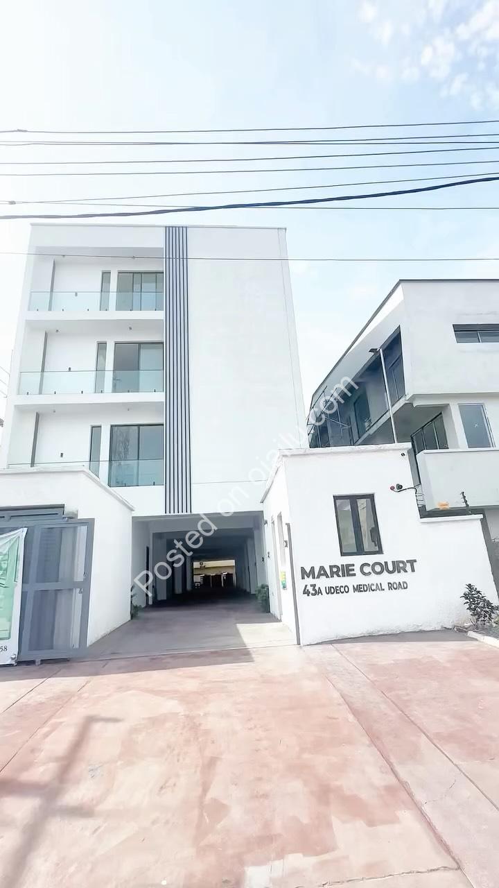 Brand New 4-Bed Terrace Duplex in Chevron – ₦400m