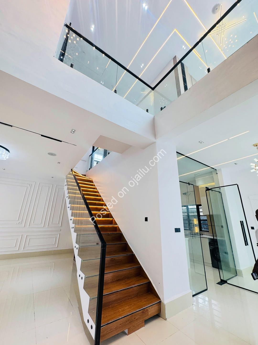 4-Bed Stunner with Pool & Gym at Haris Drive