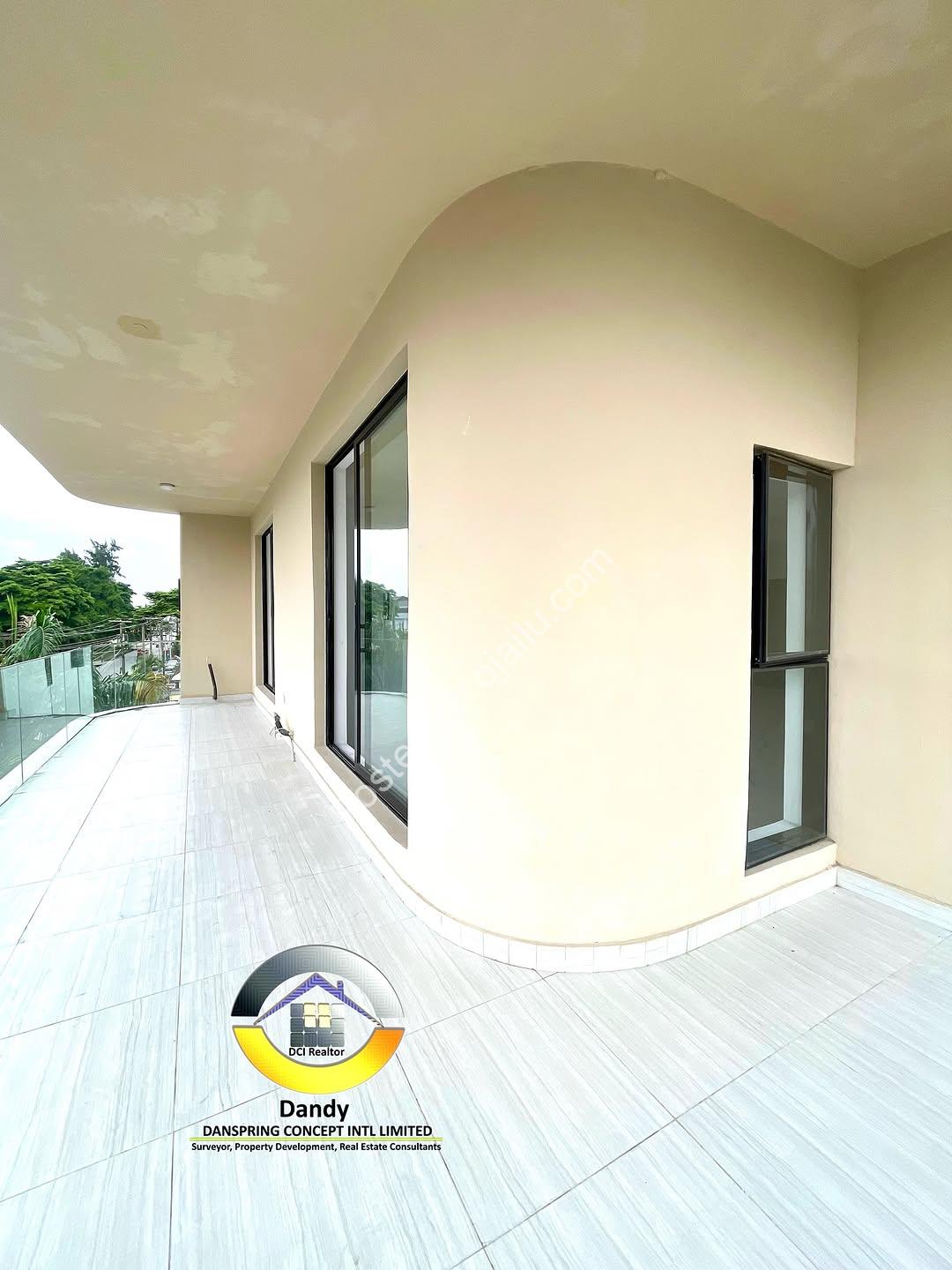 3BR Ensuite Gem with Pool & Gym in Lekki Phase 1