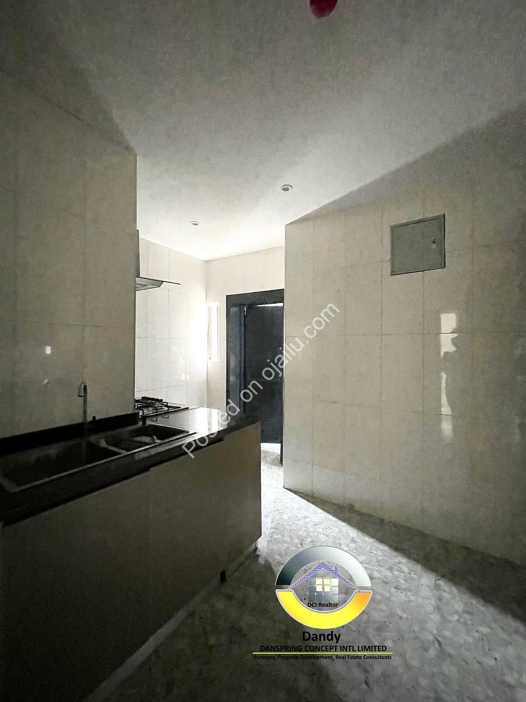 3BR Ensuite Gem with Pool & Gym in Lekki Phase 1