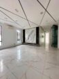 Elevator, Cinema & Pool: 5-Bed Stunner in Osapa