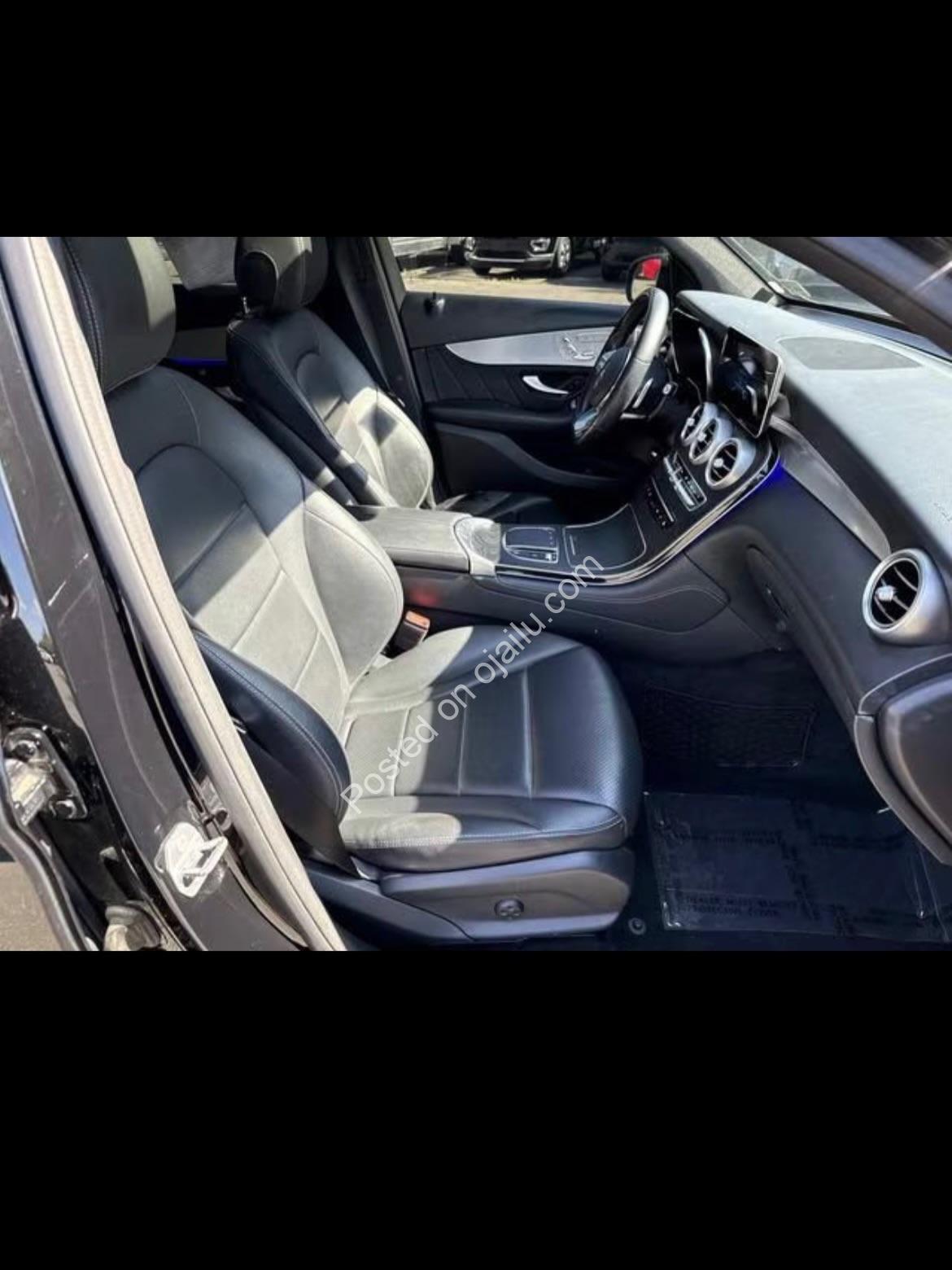 2020 Mercedes GLC300 Coupe: 360° Luxury, Accident-Free