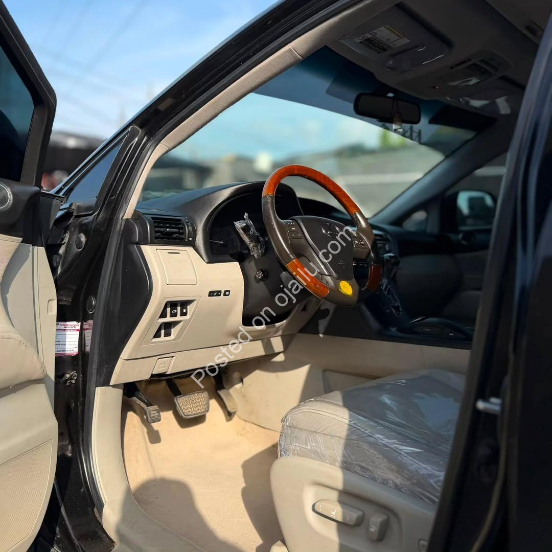 Mint 2012 Lexus RX350 – Pristine Spec!
