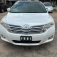 2010 Toyota Venza XLE: Luxury SUV, Accident-Free