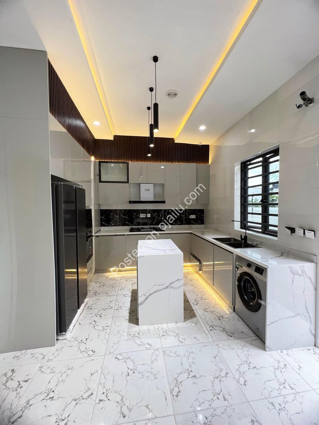 Orchid Road 4-Bed Duplex: ₦180M Distress Deal