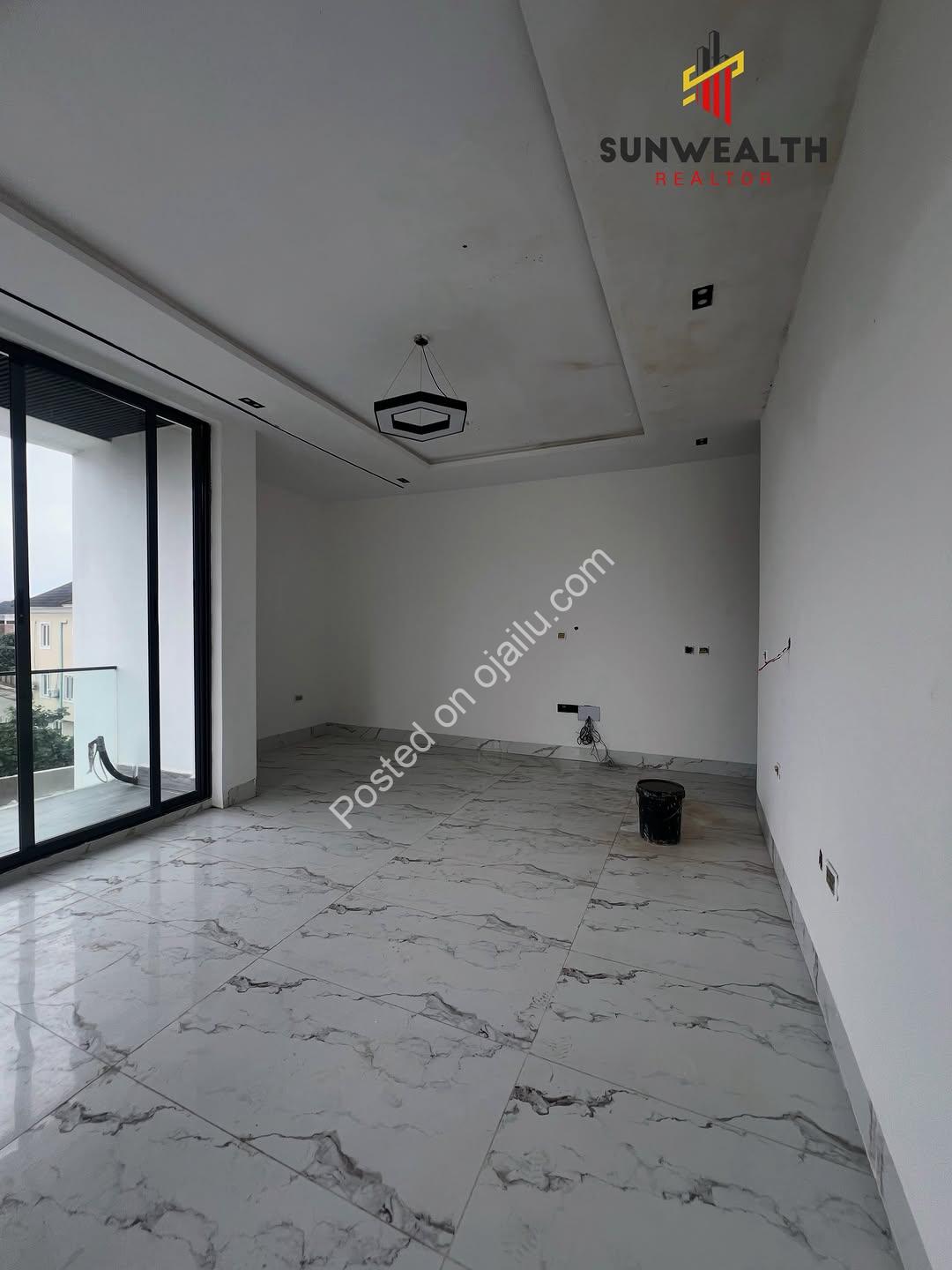 Ikoyi’s Finest: Detached Duplexes with Pool