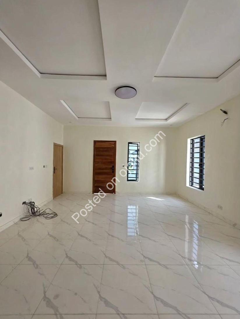 Your Dream Home Awaits in VGC—4BR Semi-Detached w/ Pool & Gym!