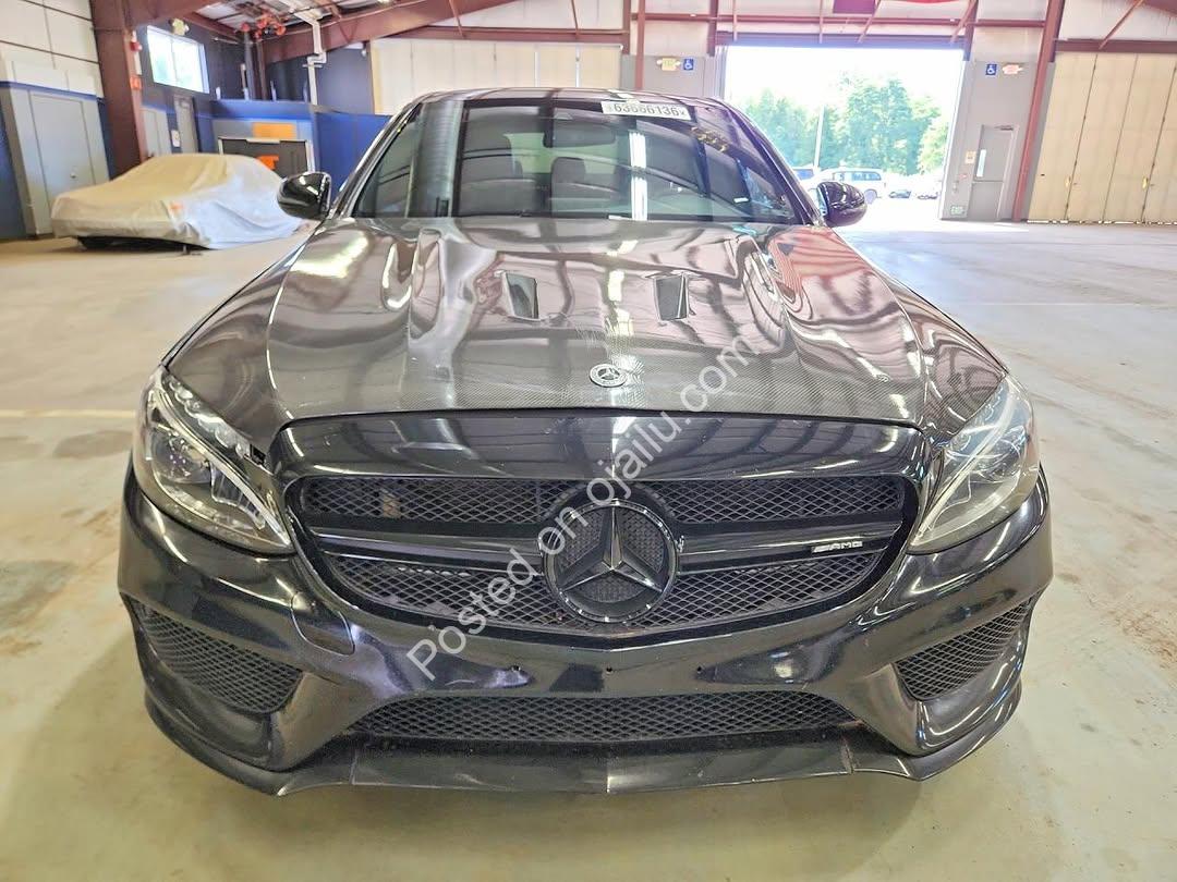 AMG Performance, 4MATIC Grip — V6 Luxury Awaits.