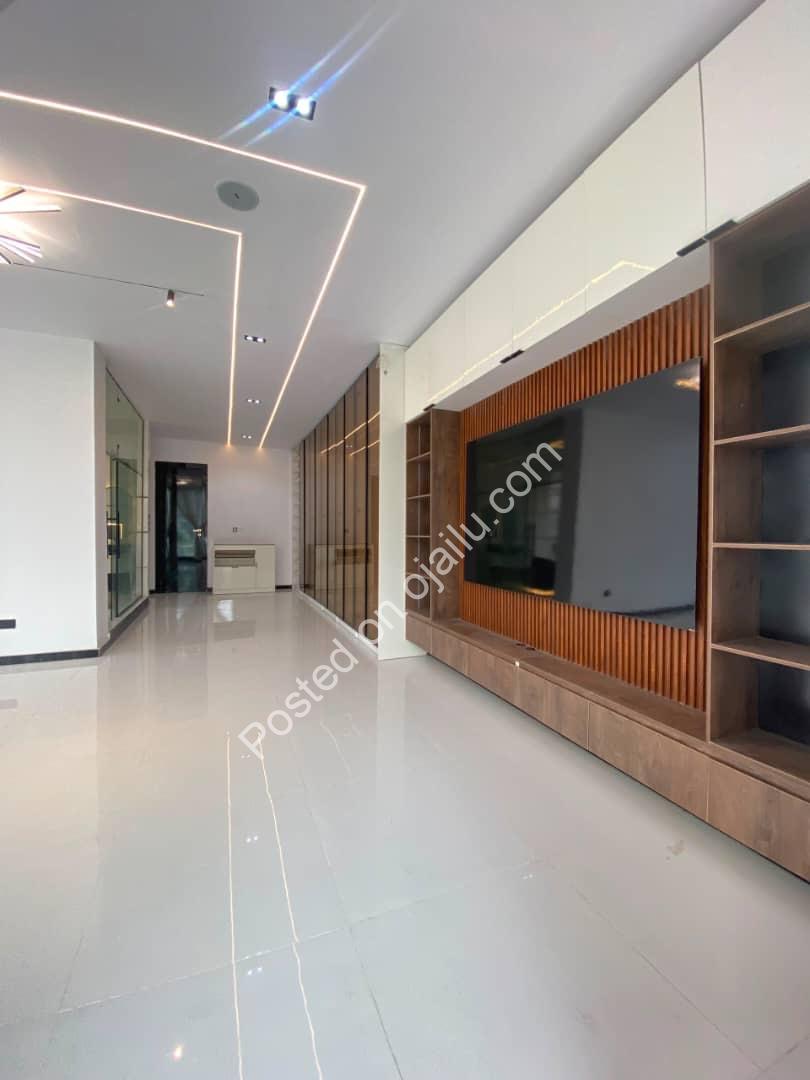 5 Bedroom Masterpiece with Pool in Ologolo