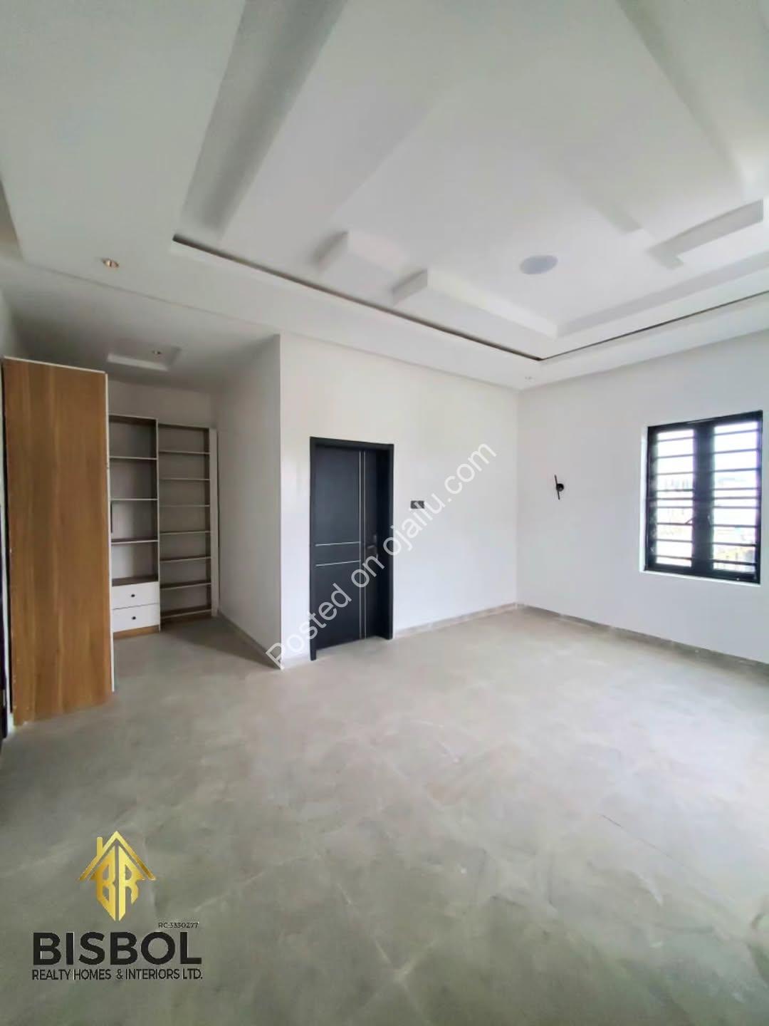 Move-In Ready 4BR Duplex with Pool in Lekki