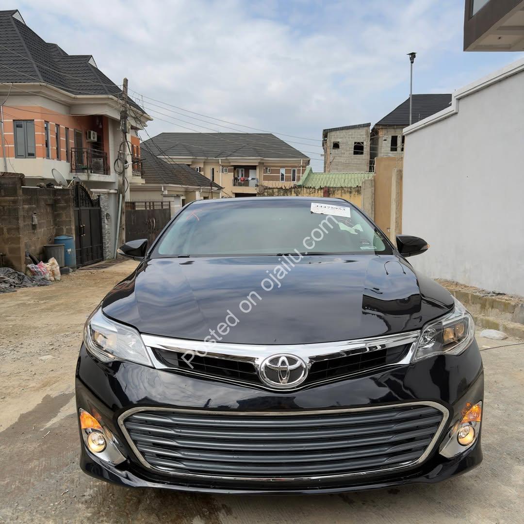 2013 Toyota Avalon XLE – Cleanish Luxury, 16m Only!