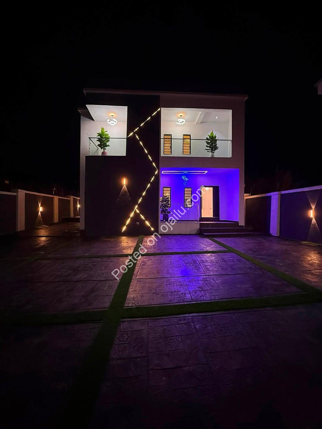 Own Your Enugu Haven: 4 En-Suite Beds in Gated Golf Annex