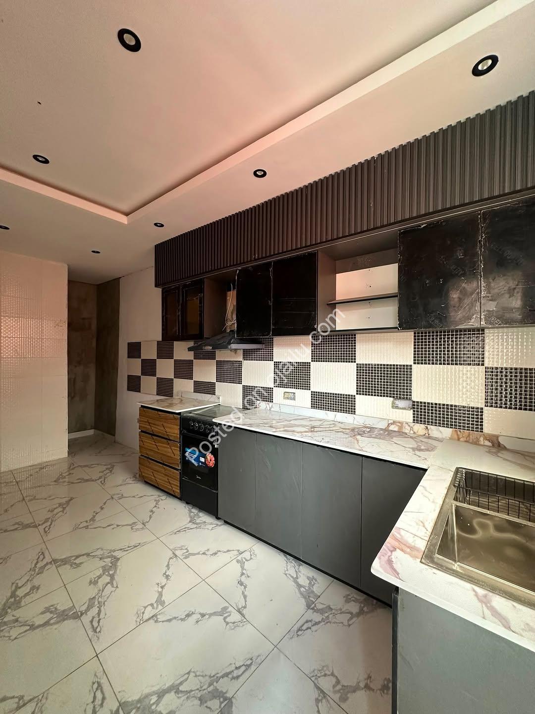 2-Bed Ensuite Short-Let Goldmine in Ikate Lekki