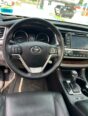 2018 Toyota Highlander: Premium 7-Seater SUV