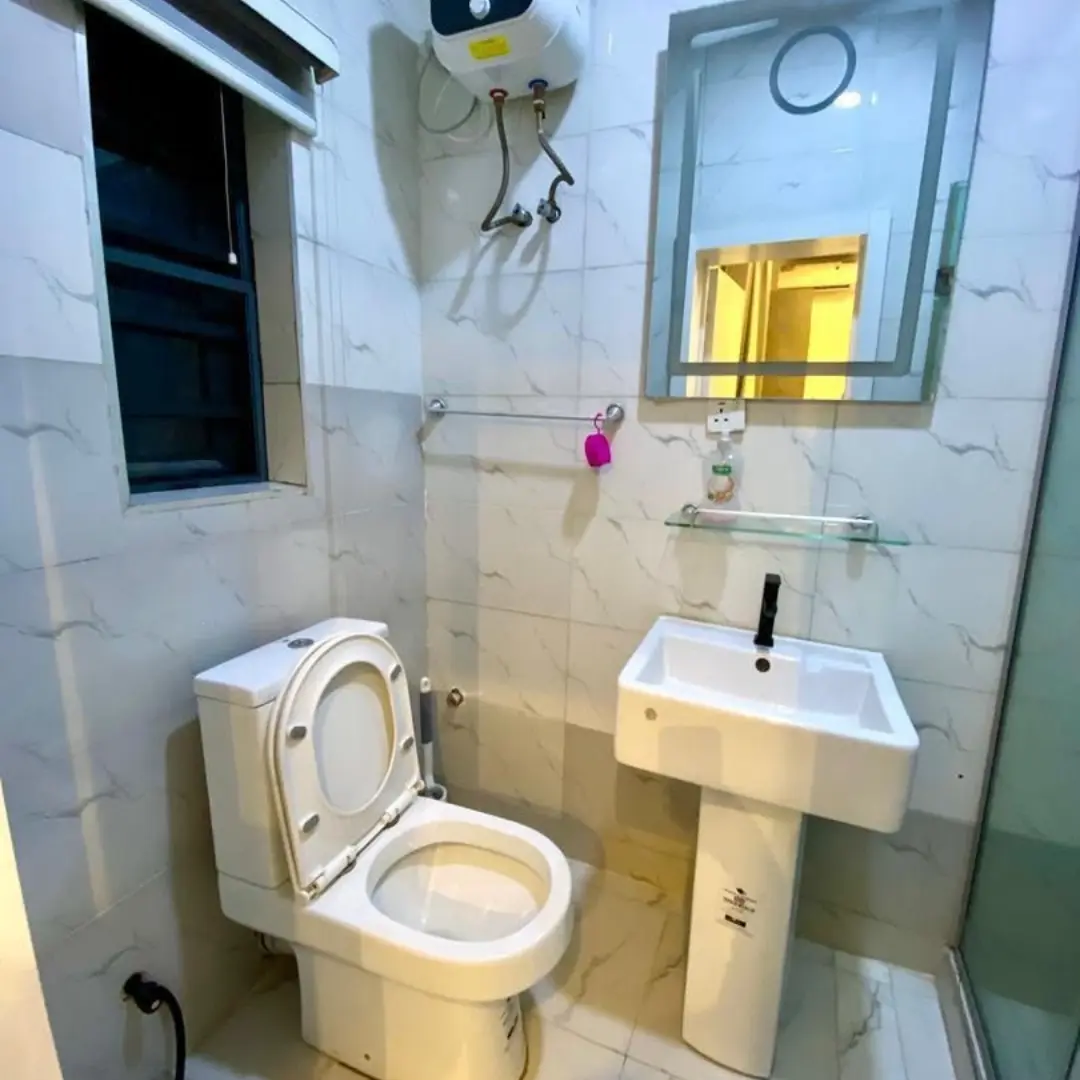 Luxury 2BR w/ PS5, Snooker & 24/7 Power – Steps from Eko Hotel