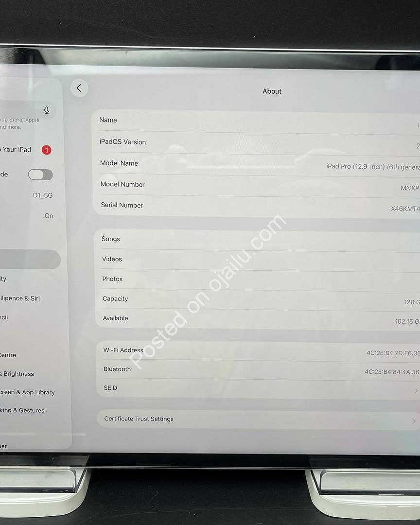 iPad Pro M2 12.9″ – Blazing Fast, Pristine!