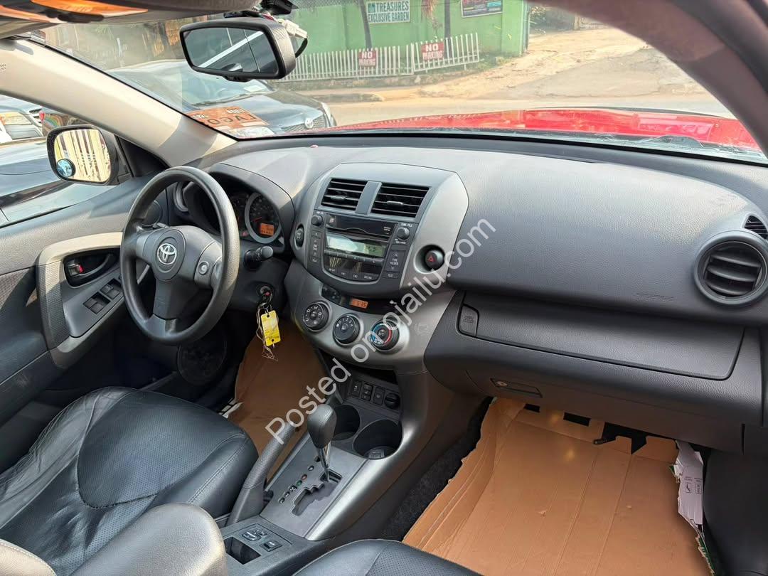 Mint 2011 Toyota RAV4 Sport – Lagos, 11.8m