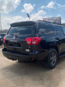Black Beast Toyota Sequoia 08