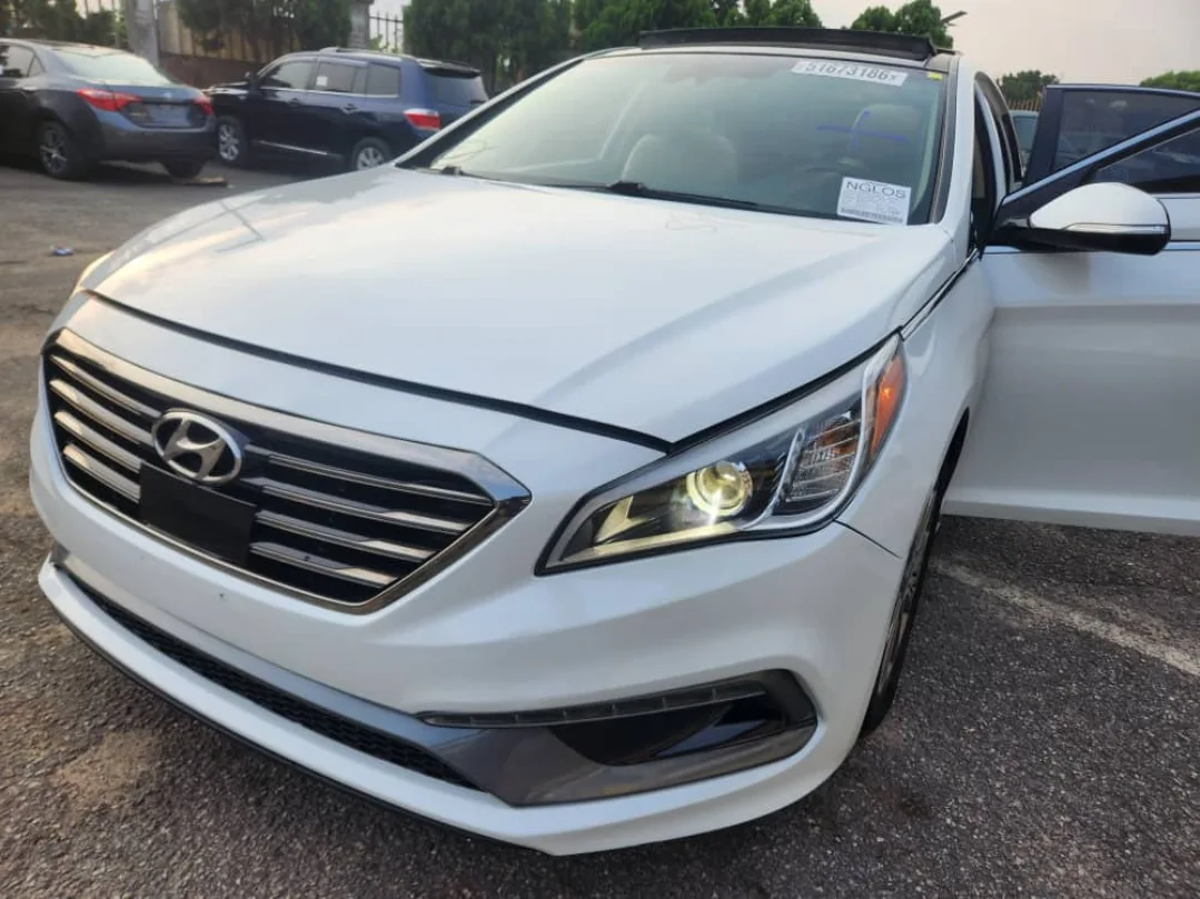2016 Hyundai Sonata: Luxury, Loaded, ₦16.5m