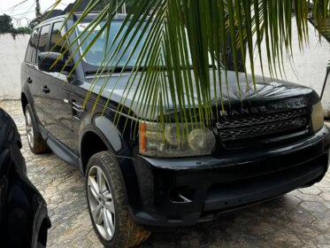 Luxury 2013 Range Rover Sport HSE. 360° Cameras. ₦16.5M