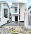 Stunning 5-Bed Duplex with Private Cinema & Rooftop in Chevron