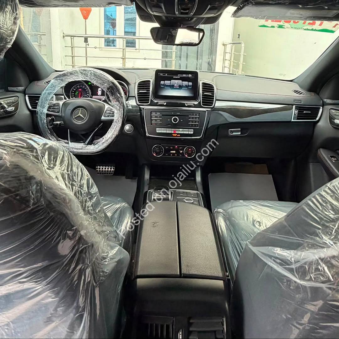 2017 Mercedes GLE 43 | Full Loaded & Spotless